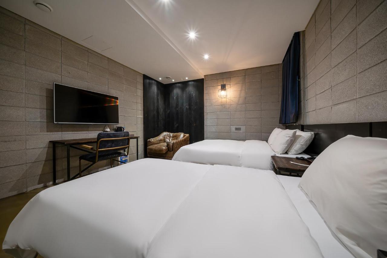 Hotel The Designers Kondae Seul Esterno foto